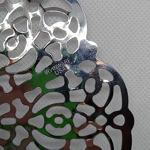 Vintage Irvinware Chrome Footed Trivet MCM Hot Plate - Picture 4 of 7